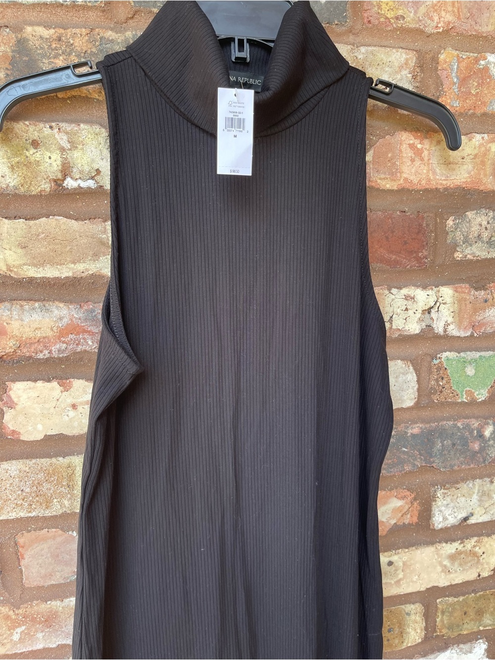 Banana Republic Black Ribbed Sleeveless Mock Neck Tank